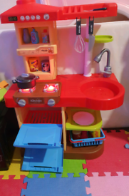 chicco talking kitchen smyths